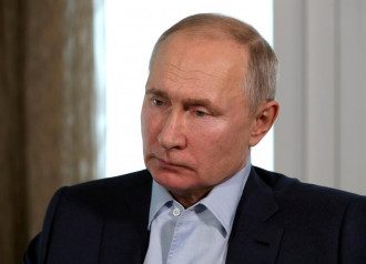     Путин начал уважать Зеленского после введения санкций    