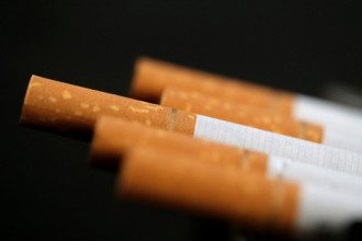     СНБО готовит санкции против нардепа Холодова за контрабанду сигарет - эксперт    