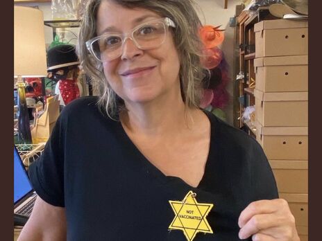 В Нэшвилле магазин продавал для невакцинированных желтые звезды, похожие на отметки нацистов для евреев 