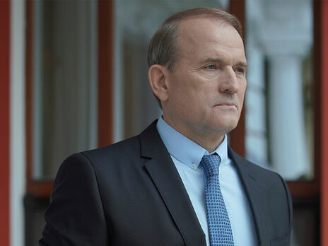 Суд постановил взыскать с Медведчука еще 300 тыс. грн в деле о запрете книги "Дело Василия Стуса"