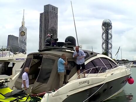 Освобожденные в Грузии украинские моряки отплыли в Одессу &ndash; Саакашвили