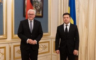     Зеленский обсудил с президентом Германии СП-2, Донбасс и Крым    