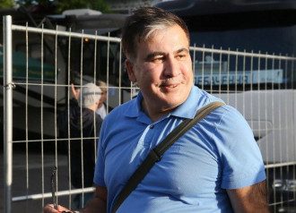     Обозленный Саакашвили в тюрьме объявил голодовку    