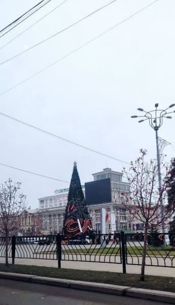 Жители Донецка: Большая война? Не начнется, Новый год для всех - праздник - 