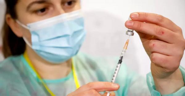 В Беларуси стартовала вакцинация детей от коронавируса - 
