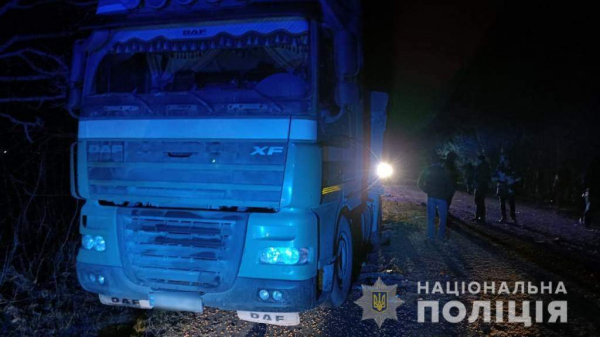 Под Одессой в ДТП попали сразу три грузовика: есть погибшие