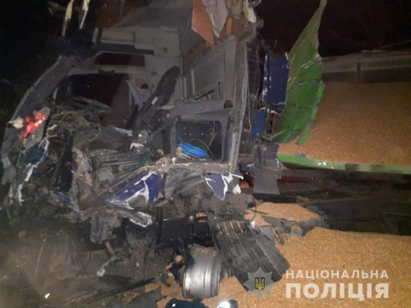 Под Одессой в ДТП попали сразу три грузовика: есть погибшие