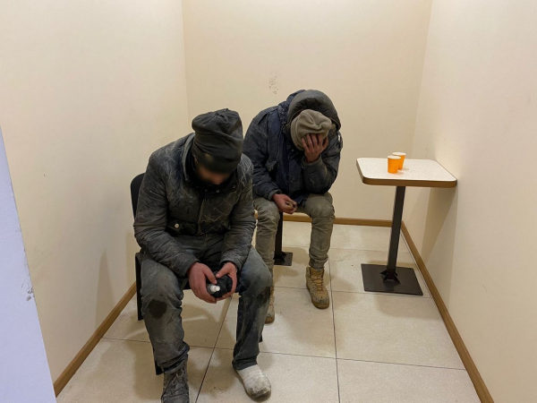Измаильские пограничники в пункте пропуска «Орловка» обнаружили двух замерзших нелегалов