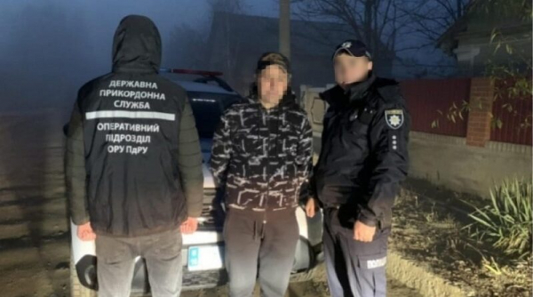 В Белгород-Днестровском тело мужчины достали из выгребной ямы: что произошло