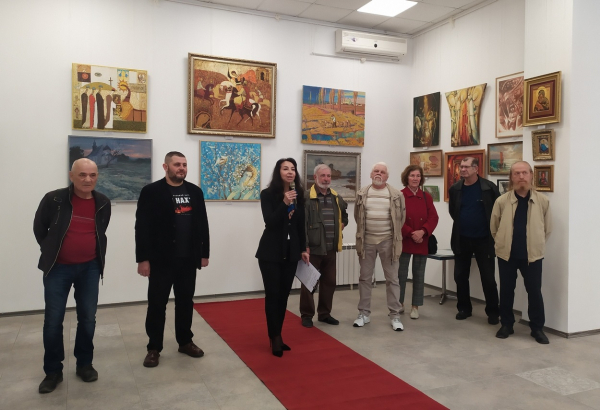 Искусство как оружие против войны: в Измаильской картинной галерее открылась выставка «Благовест»