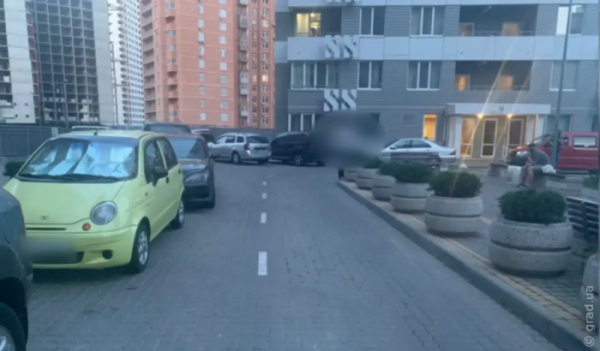 ДТП в Одессе: водитель наехал на двухлетнюю девочку