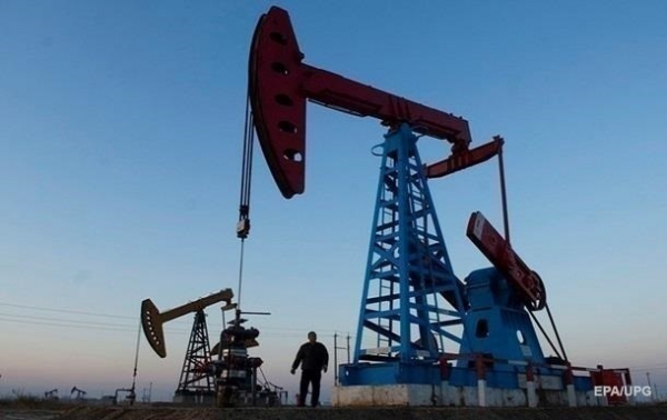 Cкидка на российскую нефть к Brent превысила $40