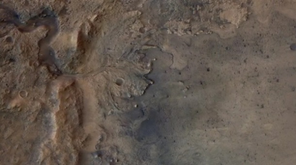 NASA обнаружило вулканические породы в кратере, который когда-то был озером