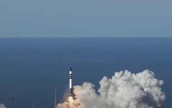 Rocket Lab вывел на орбиту коммуникационный спутник