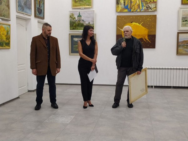В Измаильской картинной галерее открылась международная выставка «Эмилия» (видео)