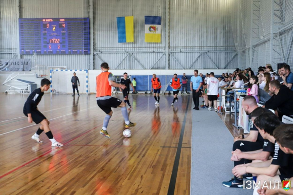 Спорт ради помощи ВСУ: в Измаиле завершился Благотворительный футбольный турнир, длившийся полгода