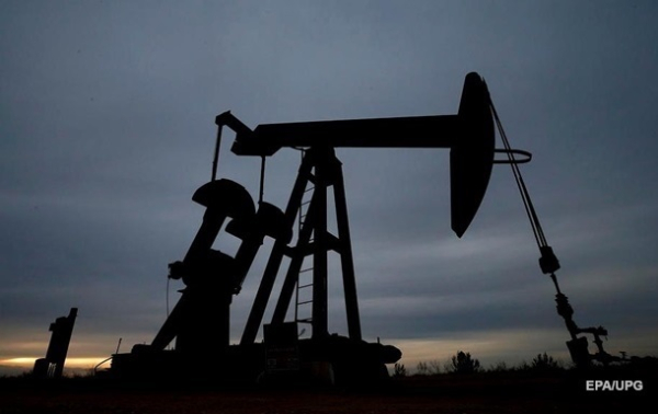 Саудовская Аравия и РФ сделали нефть дефицитной