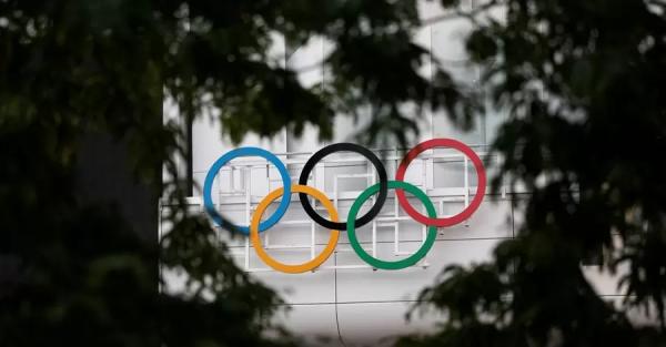 МОК допустил к участию в Олимпиаде 10 "нейтральных" спортсменов из РФ и Беларуси  