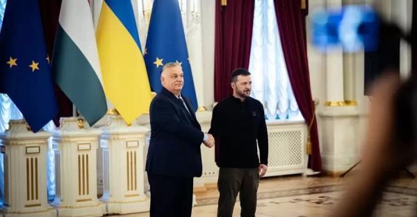 Зеленський зустрівся з Орбаном у Києві 