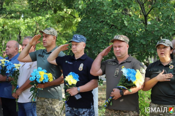 В Ізмаїлі вшанували пам’ять героїв-захисників, які віддали своє життя за Україну