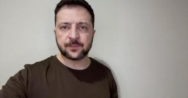 Зеленський прокоментував обшуки та підозри, а також пообіцяв нові санкції 