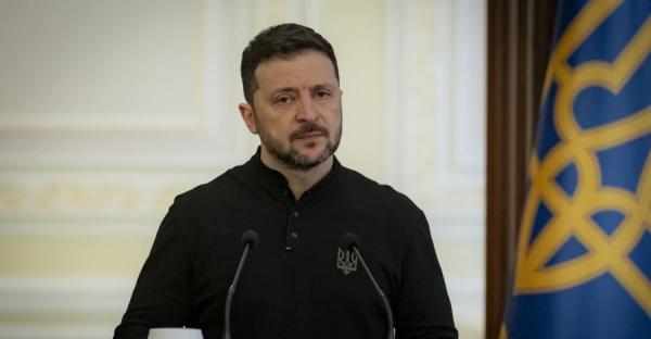 Зеленський заявив, що Китай постачає Росії артилерію та порох 