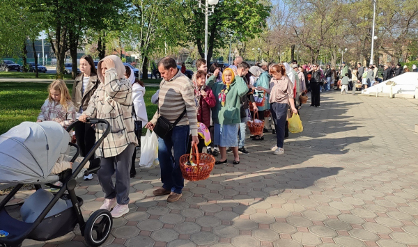 Обряд освячення пасок в Ізмаїлі: як містяни відзначають Великдень