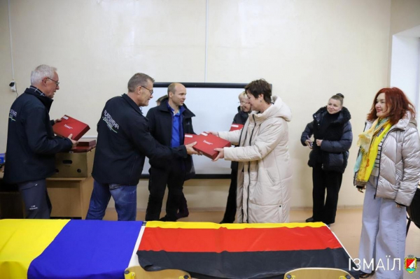 Німецькі благодійники допомогли обладнати в Ізмаїлі черговий компʼютерний клас