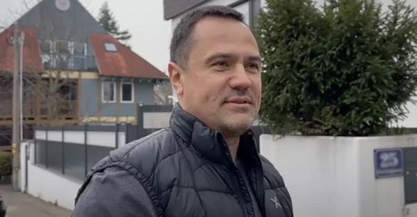 Стало відомо, що Комарницькому допомогли втекти за кордон за наказом влади 