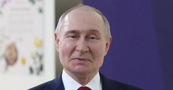 Путін відвідував Курську область РФ, але його гелікоптер не обстрілювали, - ЦПД 