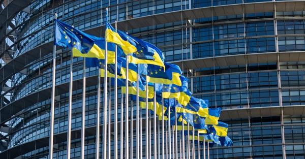 ЄС подовжив тимчасовий захист для українців до 4 березня 2027 року ЄС подовжив тимчасовий захист для українців до 4 березня 2027 року