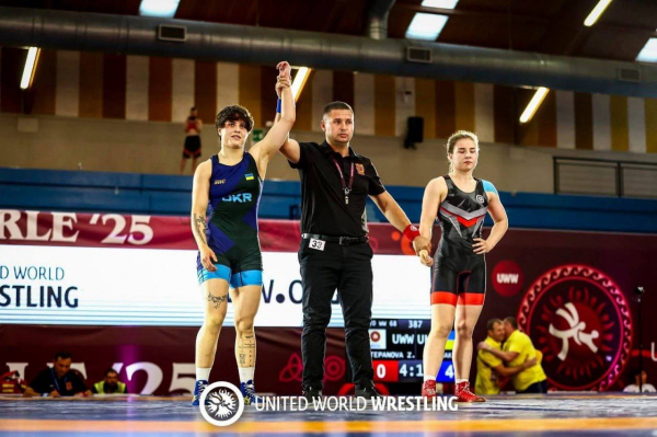 Украинская спортсменка Александра Рыбак: Положить россиянку на лопатки – это особый символизм и ценность Украинская спортсменка Александра Рыбак: Положить россиянку на лопатки – это особый символизм и ценность