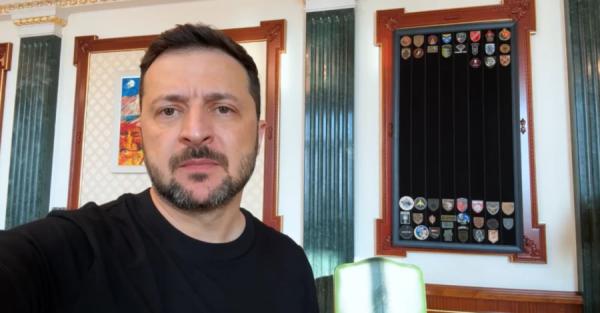 Переговори з РФ можливі лише після всіх обмінів, які вже узгодили, - Зеленський Переговори з РФ можливі лише після всіх обмінів, які вже узгодили, - Зеленський