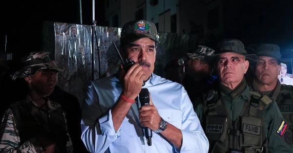 США посилили військову присутність у Карибському басейні, Венесуела мобілізує війська 