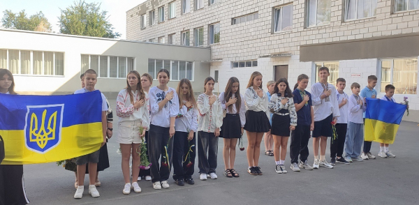 В Ізмаїлі відкрили меморіальну дошку захиснику Олексію Мельнику