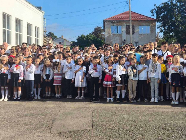 Ізмаїл відсвяткував День знань: 1 вересня за парти сіли понад 500 першокласників