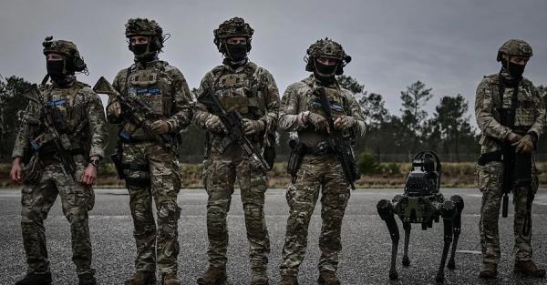 Зброя з Термінатора та Хижака вже в армії: фантастика стала реальністю Зброя з Термінатора та Хижака вже в армії: фантастика стала реальністю