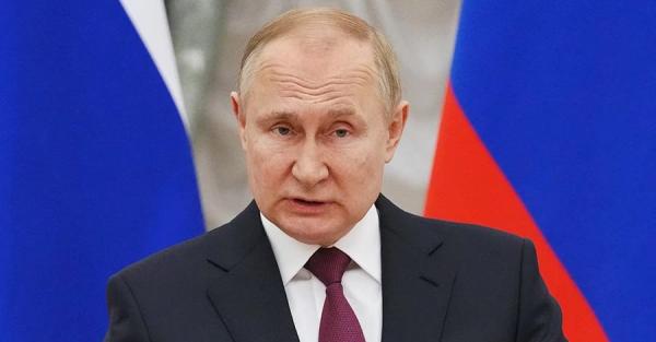 Путін відповів Трампу на "паперового тигра" і прочитав вірш Пушкіна про Бородинську битву Путін відповів Трампу на "паперового тигра" і прочитав вірш Пушкіна про Бородинську битву