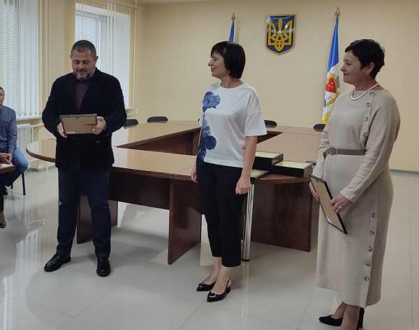 В Ізмаїлі урочисто нагородили найкращих представників освітньої галузі міста
