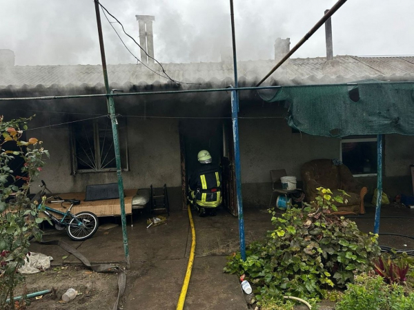 В Ізмаїлі загорівся житловий будинок, господар отримав опіки