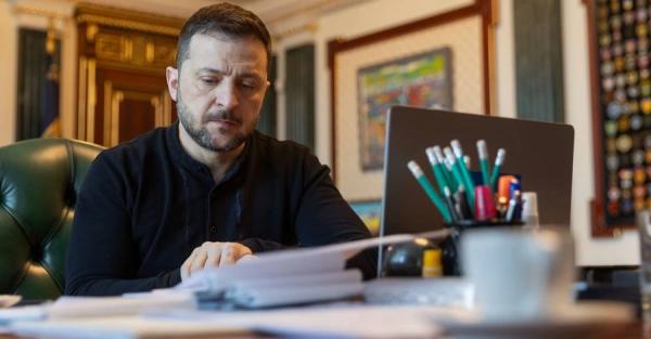 Зеленський змінив склад делегації на переговори зі США та РФ - Єрмака замінить Умєров 