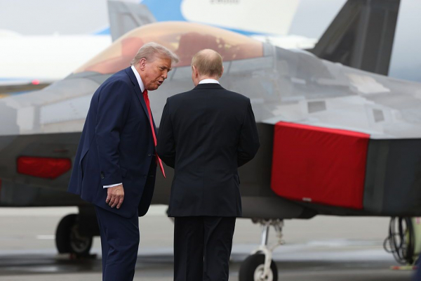 Як змінювалися мирні плани для України: від переговорів у Гомелі до 28 пунктів Трампу 