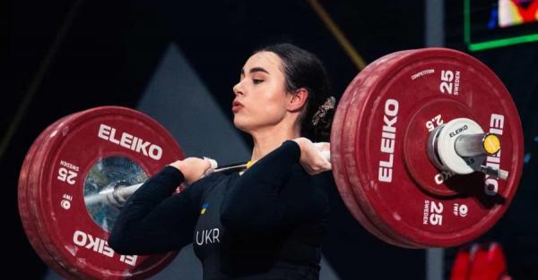 Тяжелоатлетка Ирина Домбровская: С рождением сына даже килограммы на штанге пошли вверх   