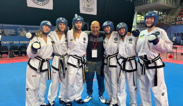 Национальная сборная по тхэквондо на чемпионате мира завоевала больше всего медалей за последние 19 лет  