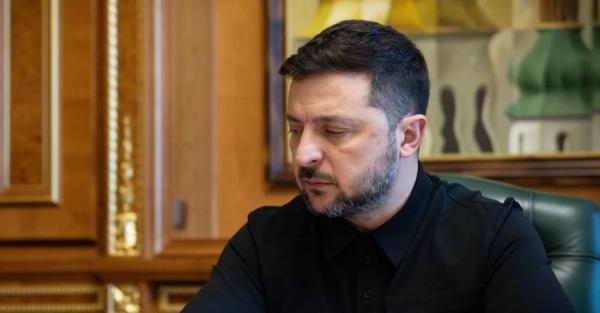 Зеленський прийняв вірчі грамоти від послів Британії, Нової Зеландії, Чилі та Сомалі Зеленський прийняв вірчі грамоти від послів Британії, Нової Зеландії, Чилі та Сомалі