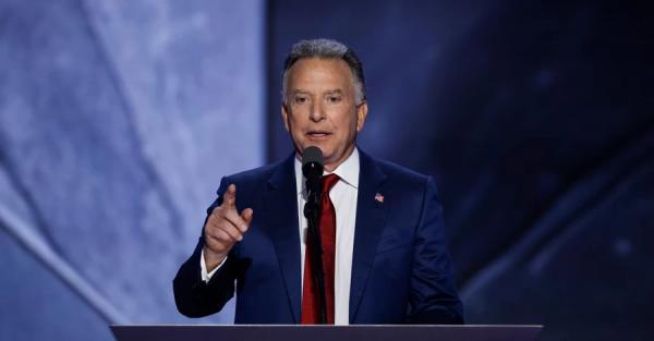 Стів Віткофф радив помічникові Путіна, як "просунути" Трампу російські мирні пропозиції, - Bloomberg 