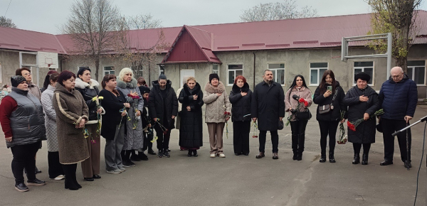 В Ізмаїлі відкрили меморіальну дошку, присвячену герою-захиснику Максиму Горбаченку