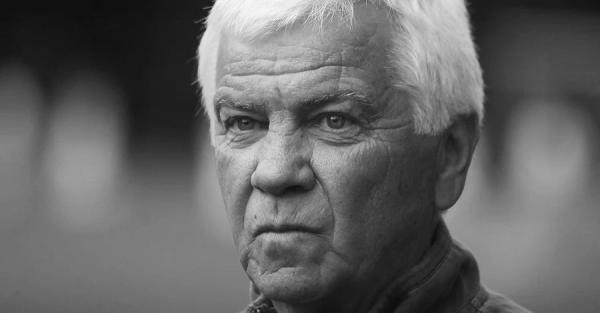 На стадионе "Динамо" попрощались с футболистом Владимиром Мунтяном  