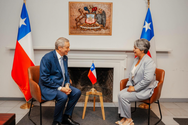 У Чилі шанувальник Піночета переміг комуністку і вже заручився підтримкою США У Чилі шанувальник Піночета переміг комуністку і вже заручився підтримкою США