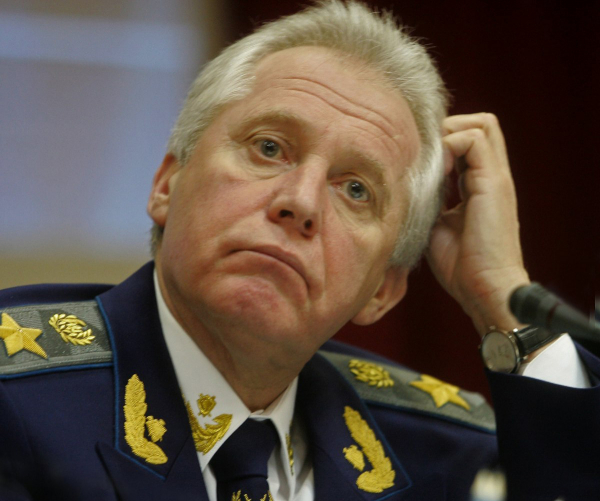 Не Піскуном єдиним: українські Генпрокурори та їх скандали з елітною маєтністю 